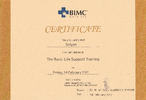 Certificate of the basic life support training for Fyan
